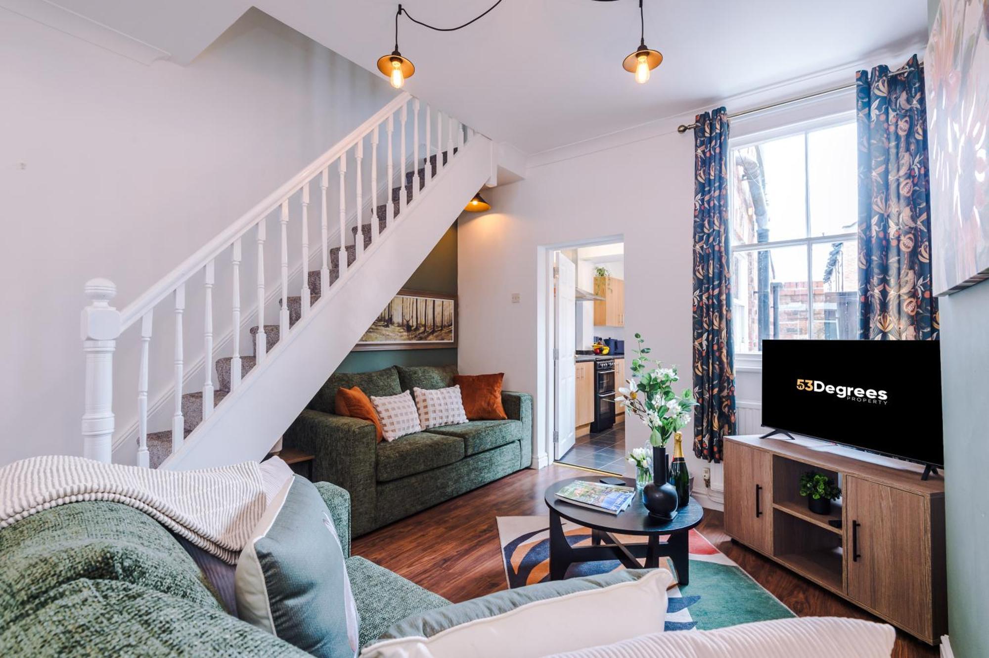 New! Stunning 2-Bed City-Centre Home In Chester By 53 Degrees Property - Ideal For Couples & Groups - Sleeps 6! エクステリア 写真