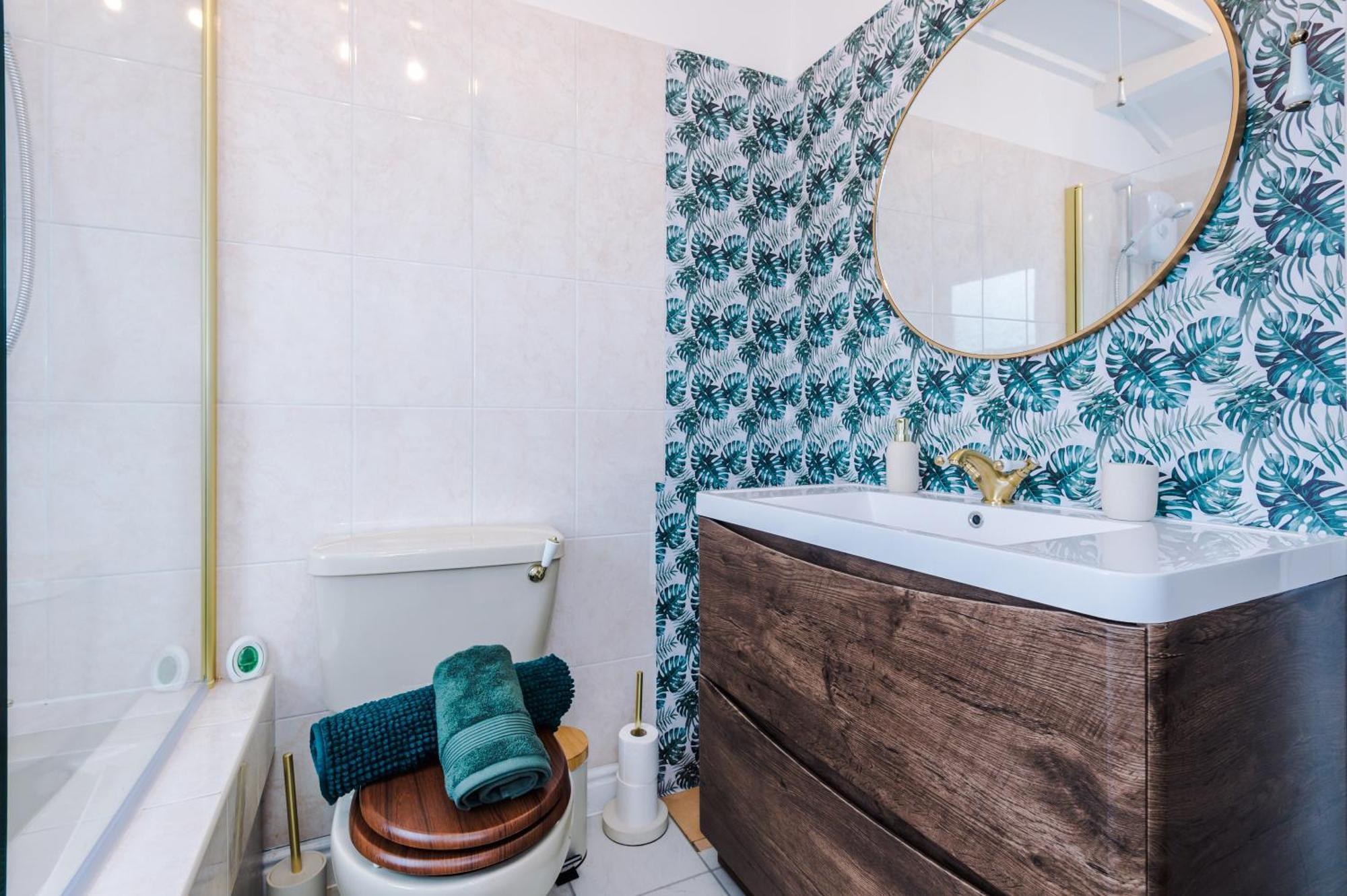 New! Stunning 2-Bed City-Centre Home In Chester By 53 Degrees Property - Ideal For Couples & Groups - Sleeps 6! エクステリア 写真